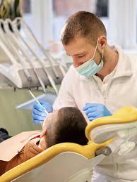 narodnye-sredstva-vernut-golos-i-prekratyat-kashel